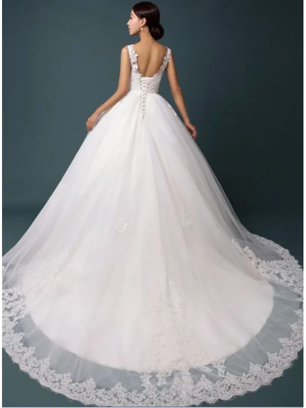 Abito da Sposa A-line con scollatura velata e applicazioni di Pizzo