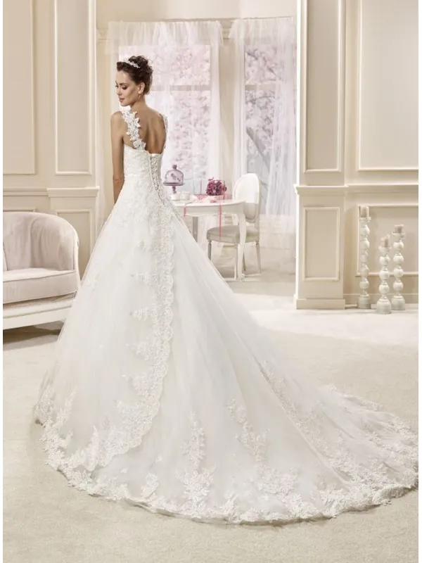 Abito da Sposa A Line in pizzo con spalline ricamate e punti luce colore su colore