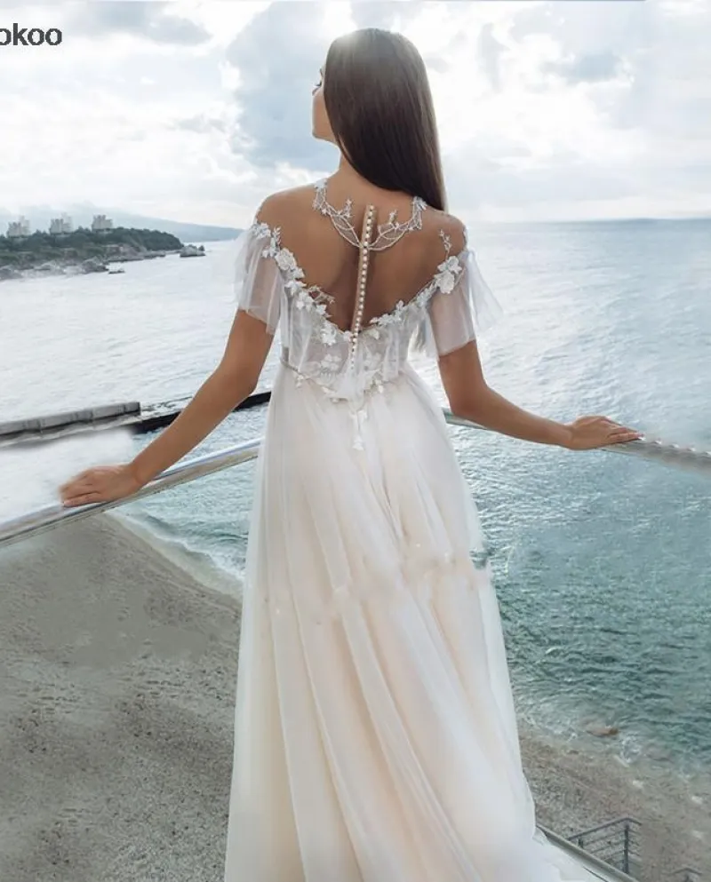 Abito da sposa in tulle a una linea squisita applique con bottoni sul retro