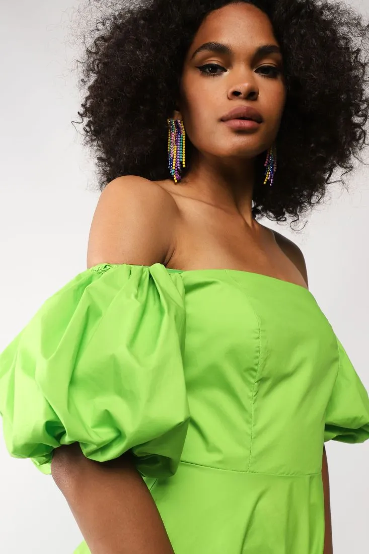 Abito midi monocolour scollo Bardot e maniche palloncino