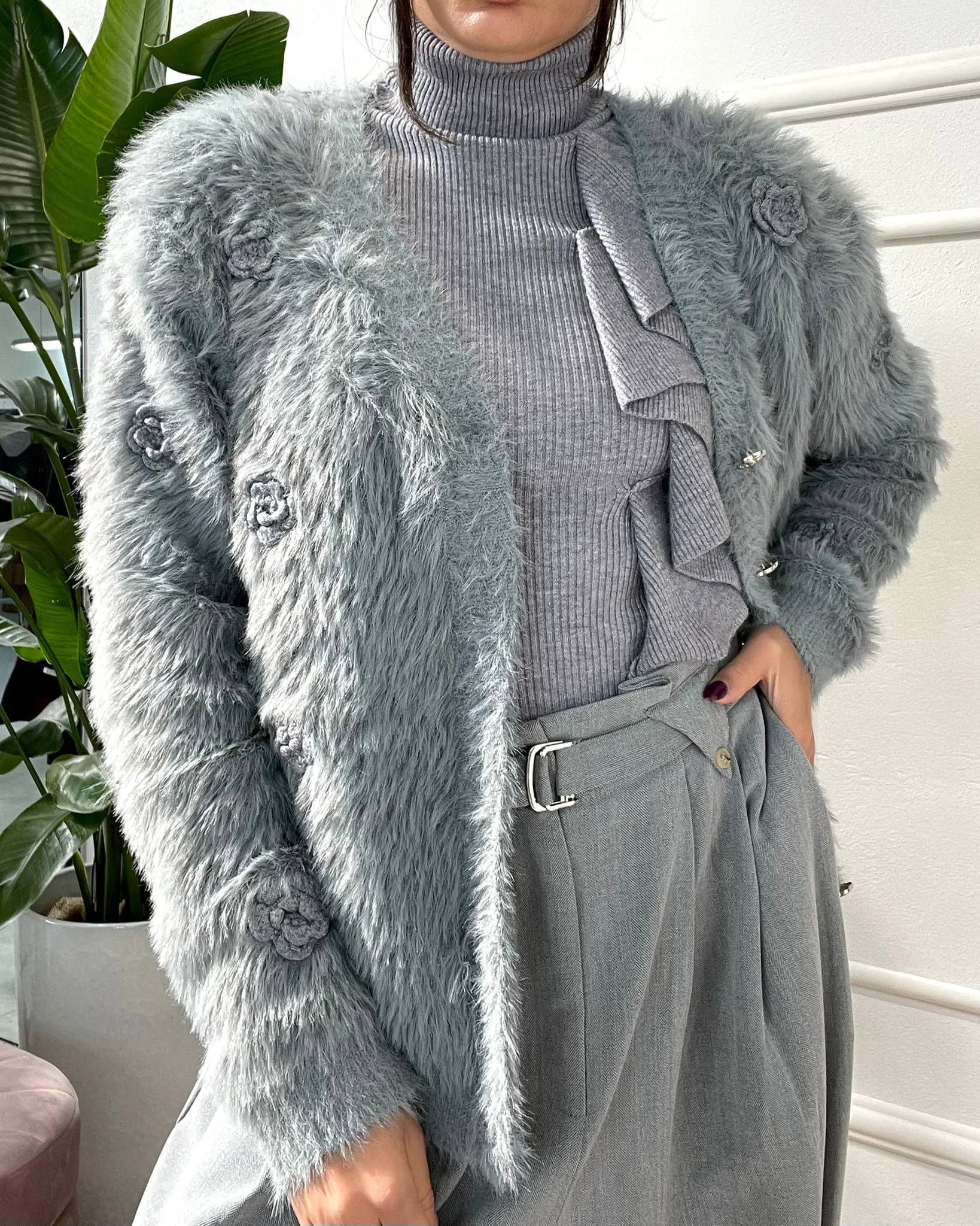 CARDIGAN ROSE A RILIEVO 199 grigio