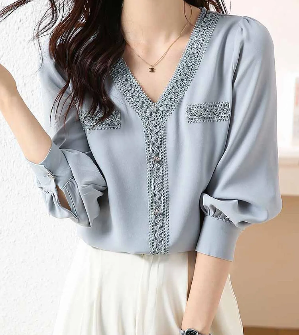 Elegante camicetta da donna francese con scollo a V in chiffon con scollo a V, camicia da donna a maniche lunghe, casual, primav