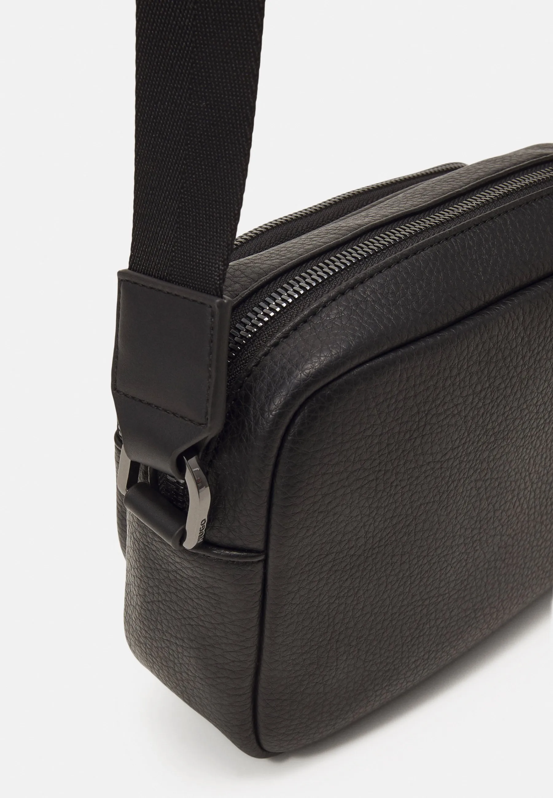 ELLIOTT UNISEX - Borsa a tracolla
