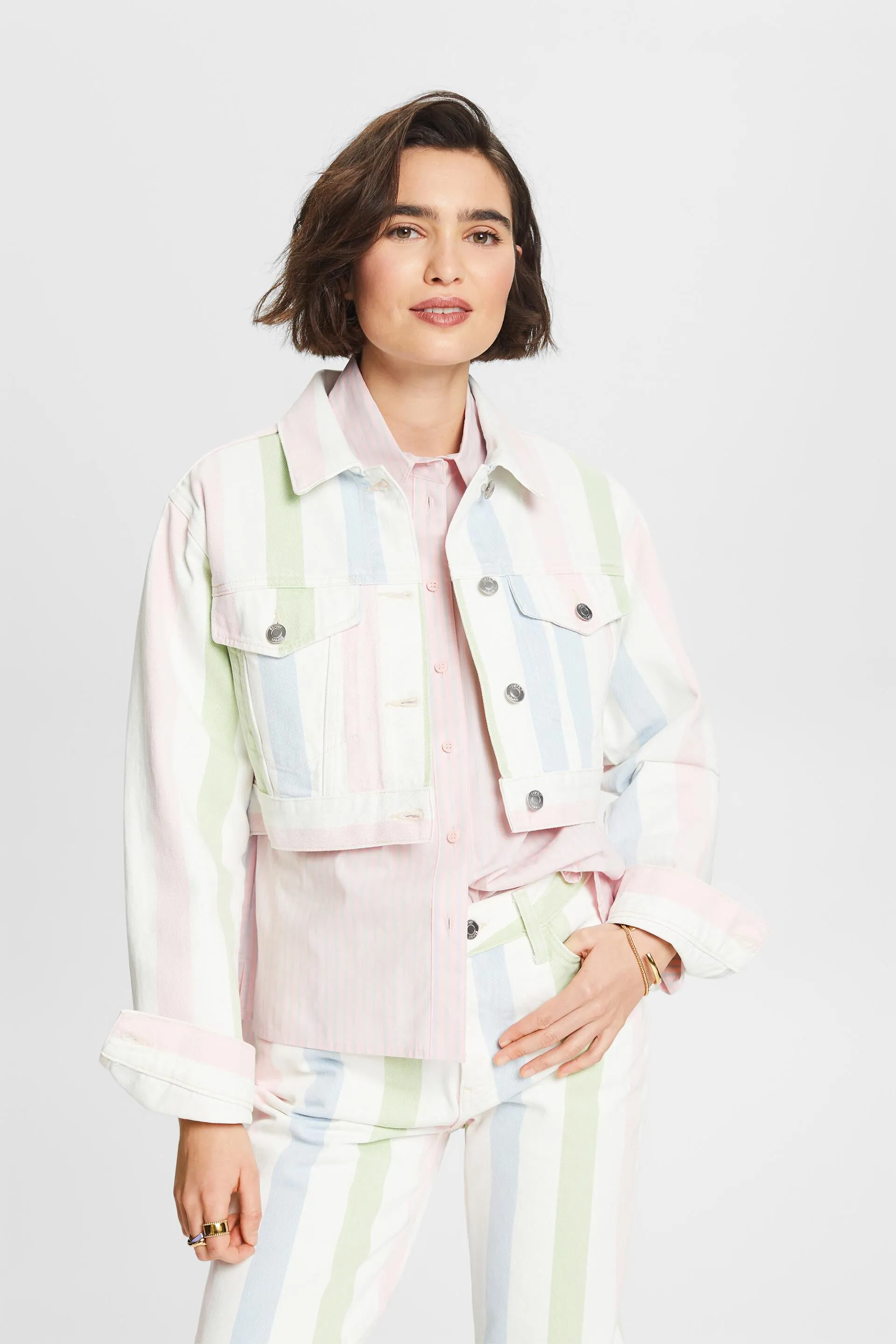 Giacca di jeans cropped a righe