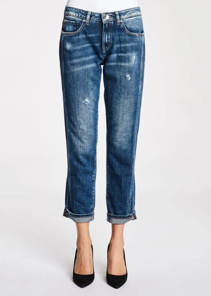 Jeans girlfriend