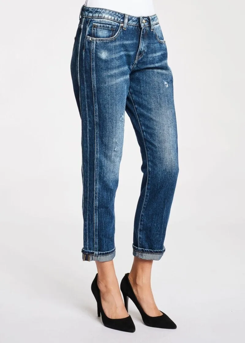 Jeans girlfriend