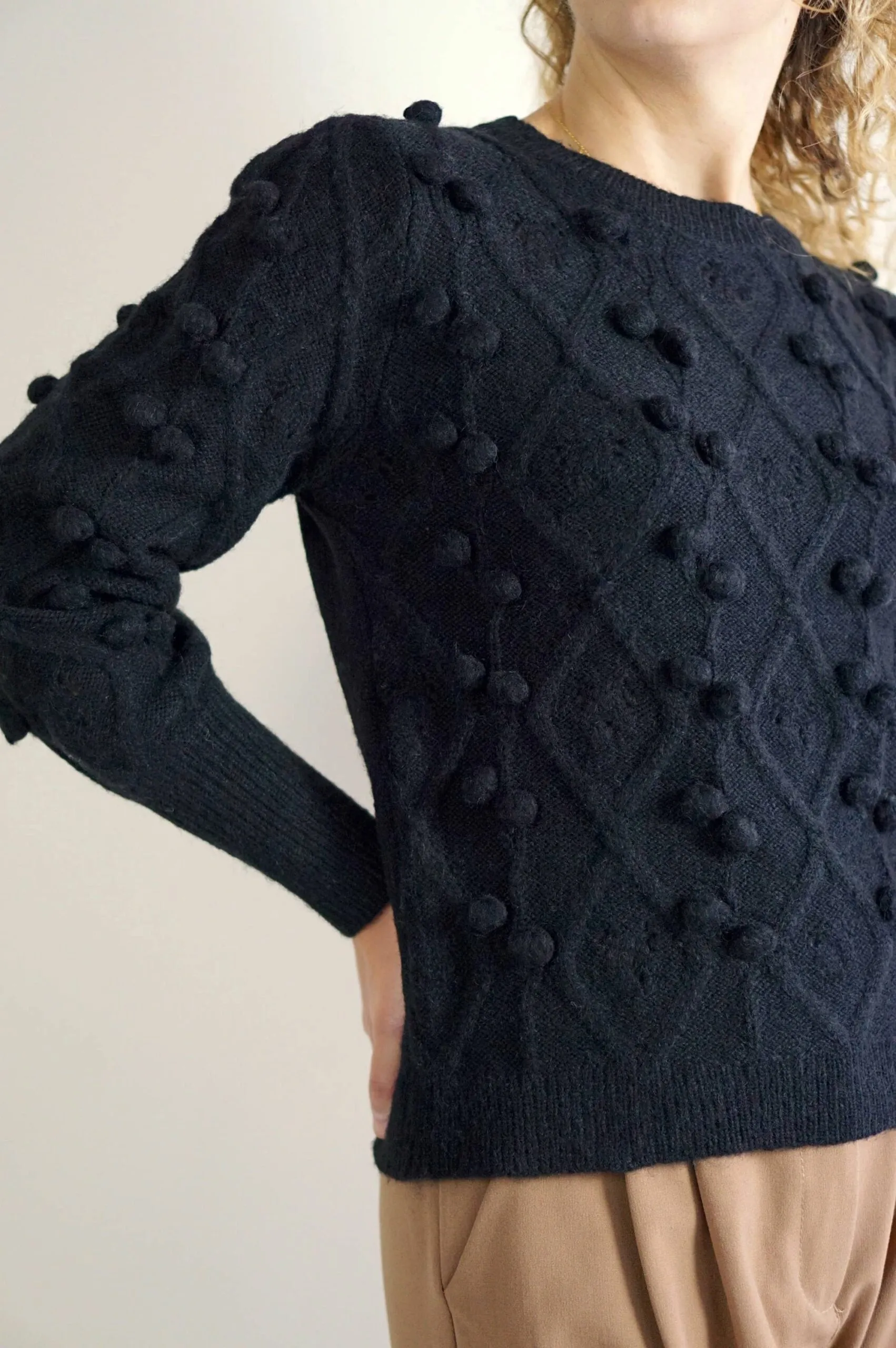 Maglione nero popcorn