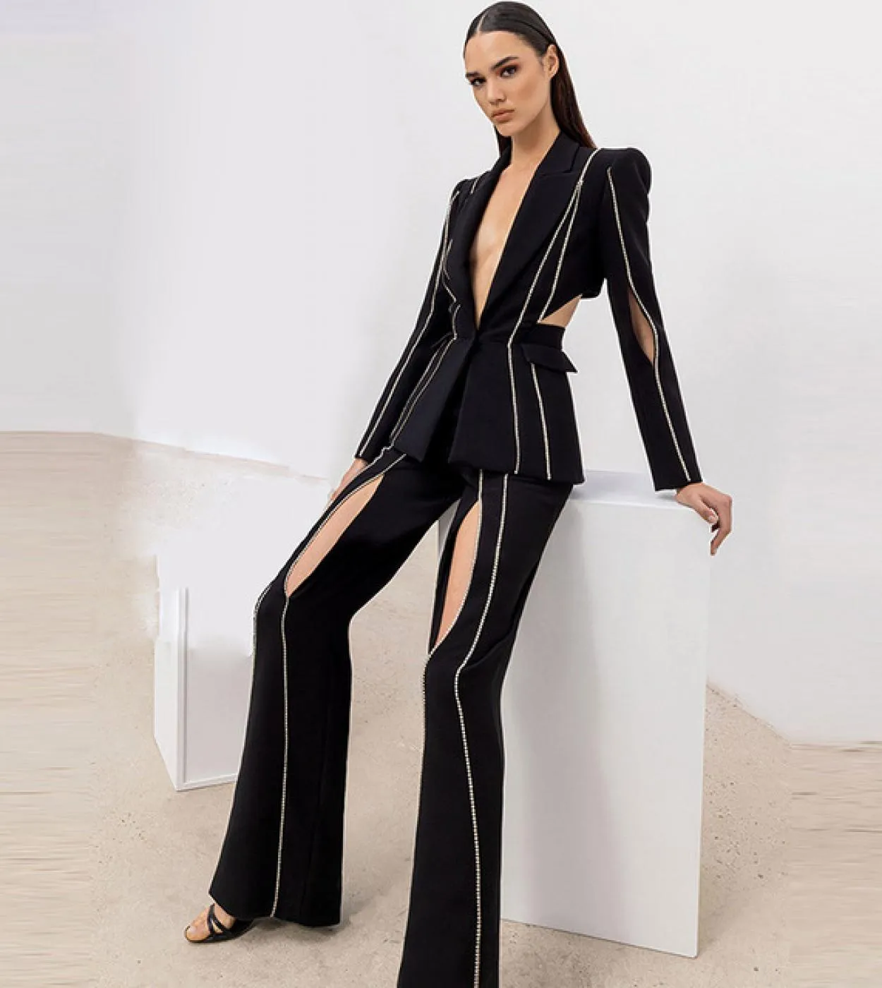Moda Scava Fuori Tailleur pantalone Diamanti Catena Blazer Suit Donna Matrimonio Pantaloni svasati neri Due pezzi Giacca con per