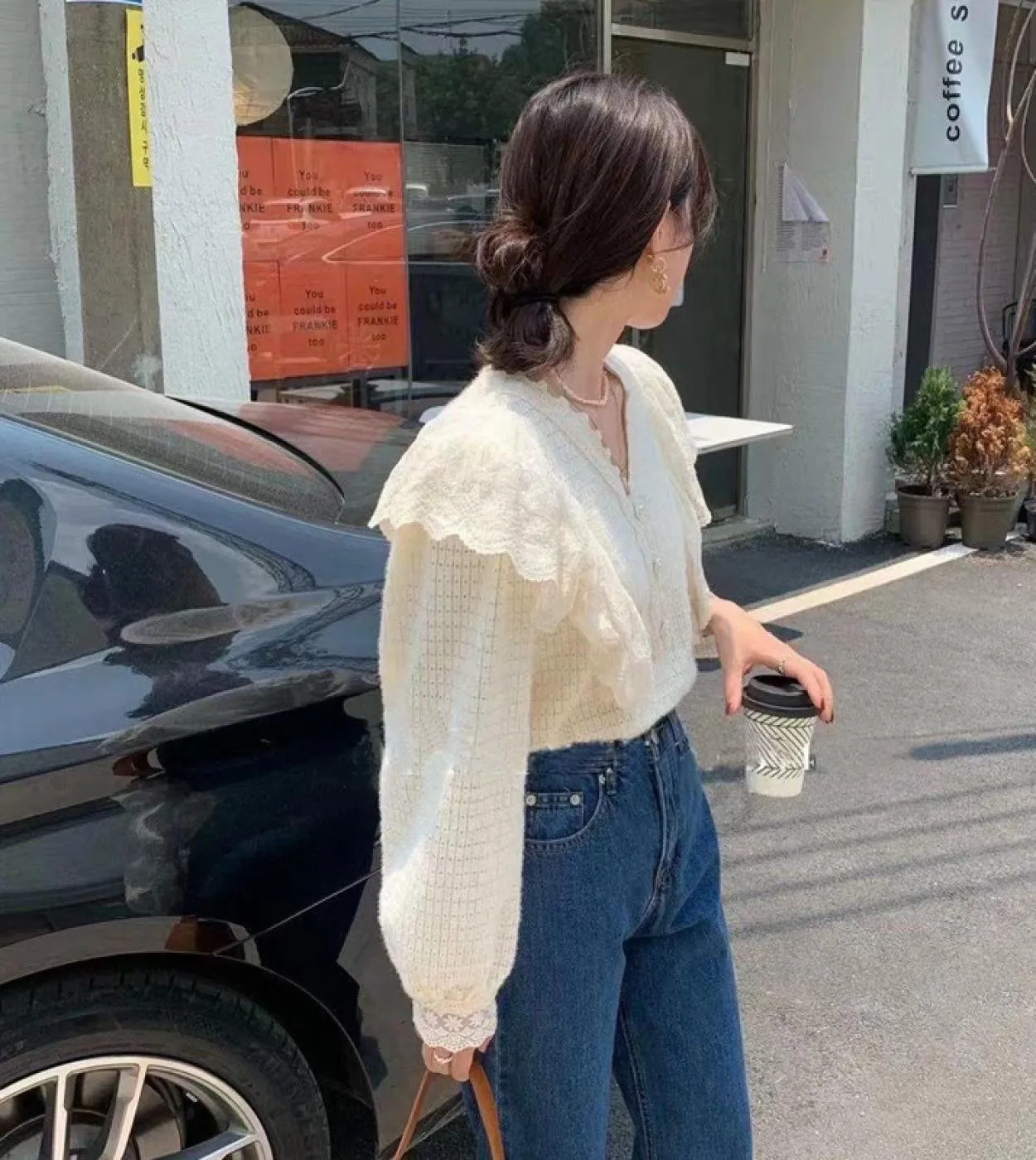 Nuova camicetta in pizzo con scollo a V con cuciture arricciate donna autunno manica lunga scava fuori camicia da donna elegante