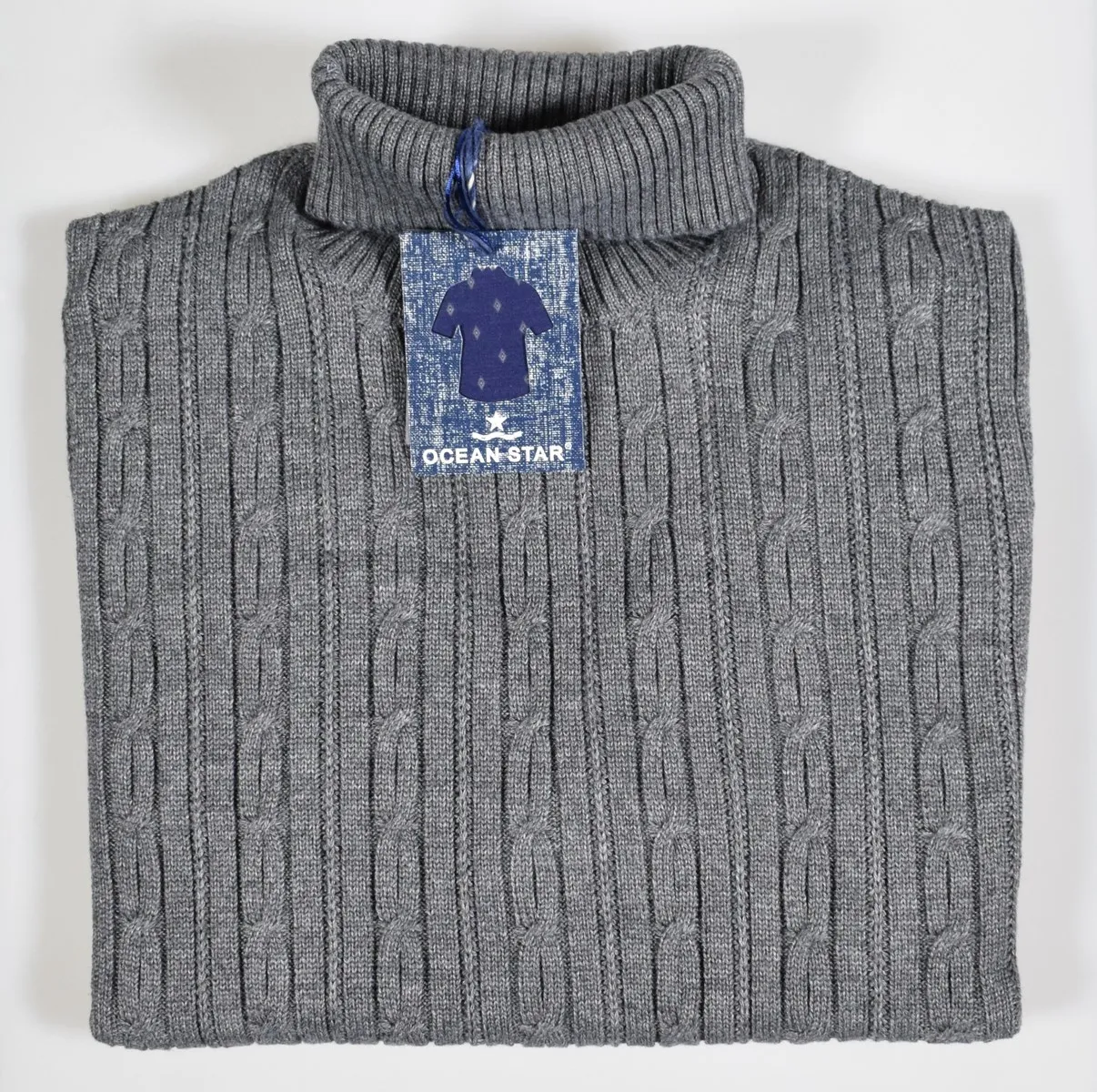 Ocean star turtleneck sweater with wool mixed in three colors