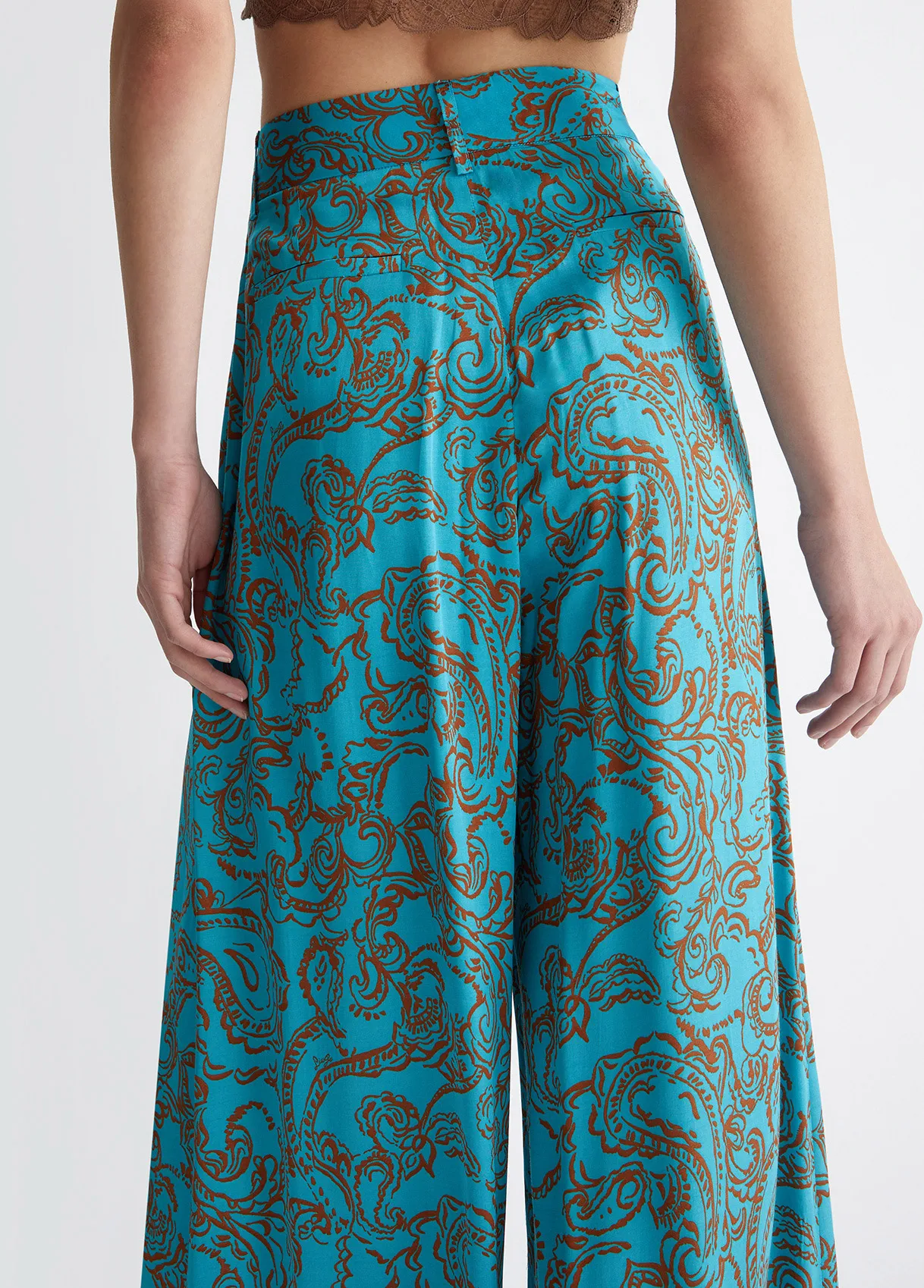 Pantaloni con stampa paisley