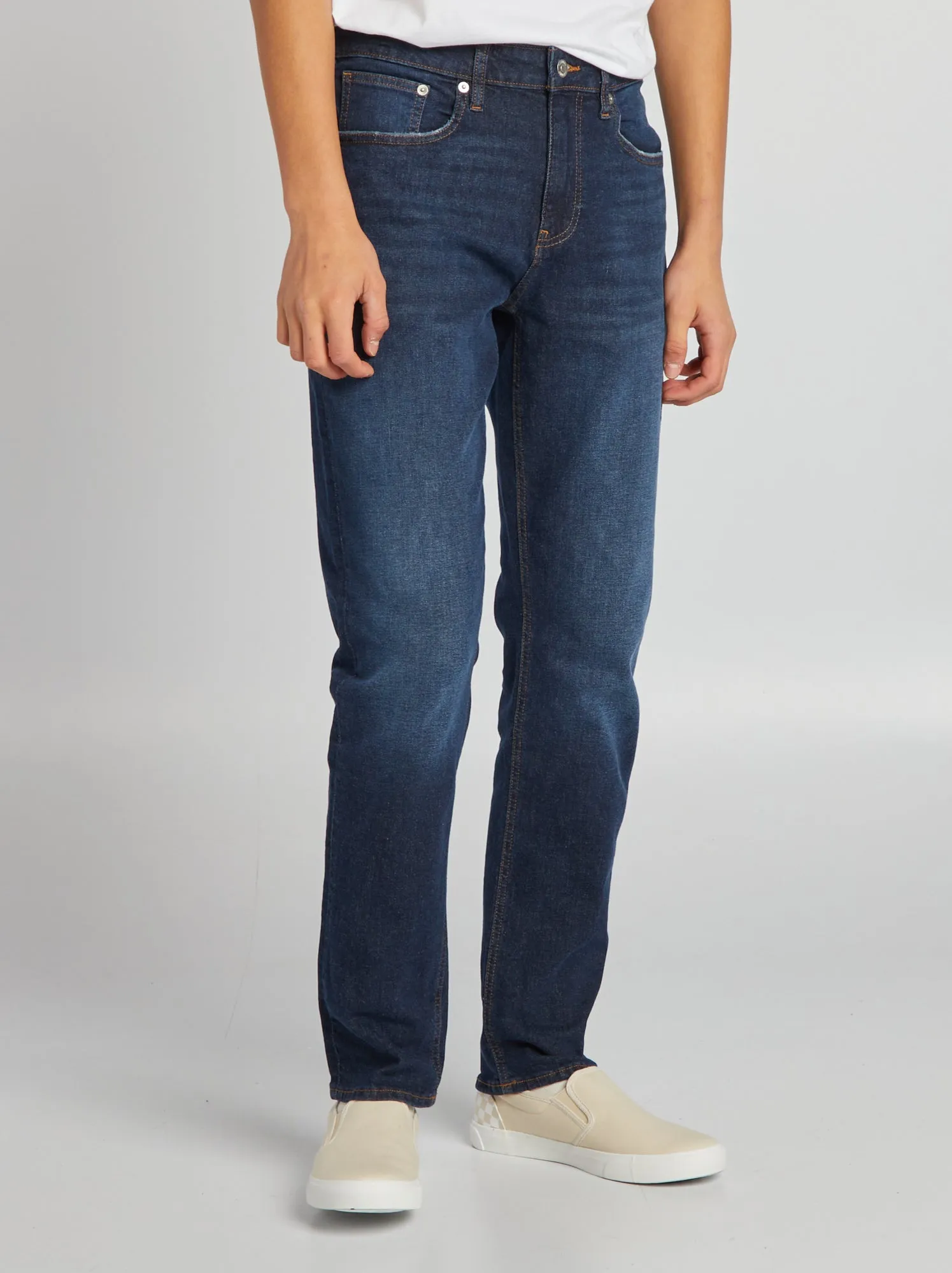 Pantaloni denim slim con 5 tasche - BLU