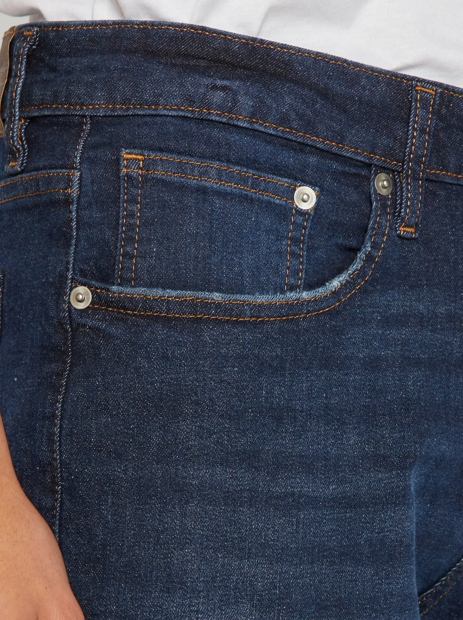 Pantaloni denim slim con 5 tasche - BLU