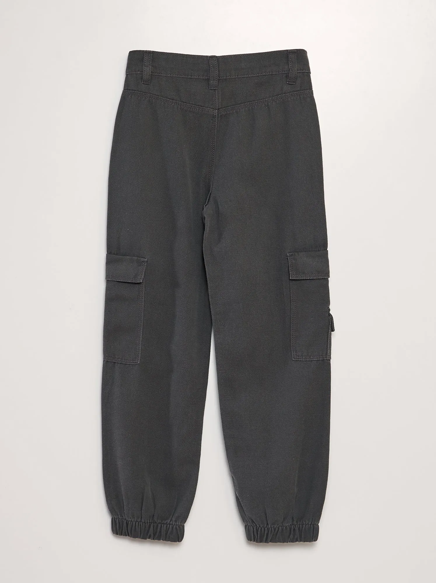 Pantaloni dritti con tasche sui lati - NERO