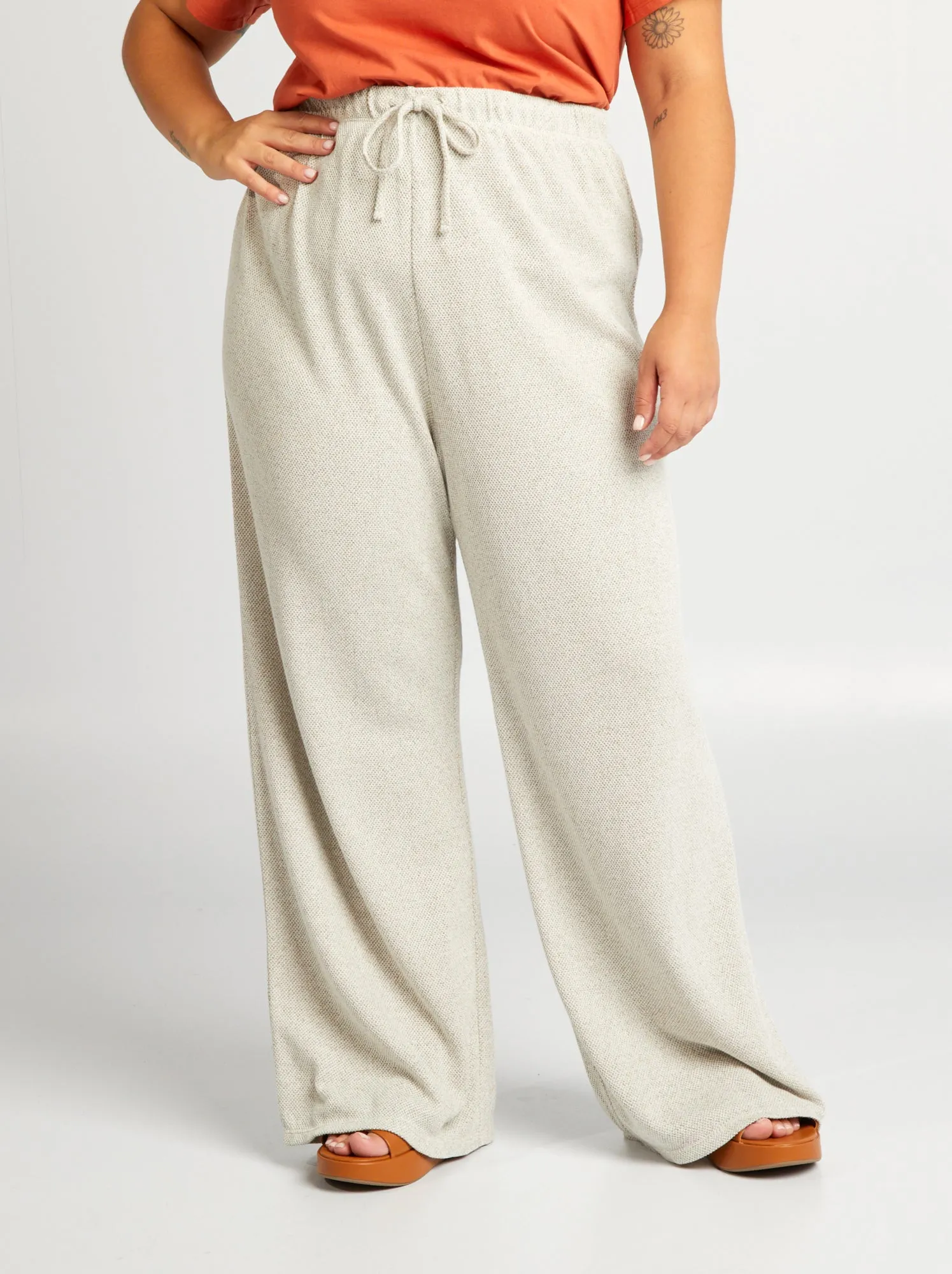 Pantaloni larghi con vita elasticizzata - BEIGE