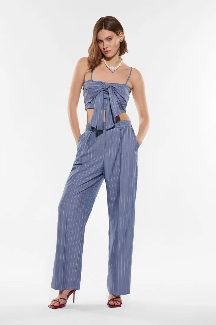 Pantaloni straight fantasia gessata con pinces