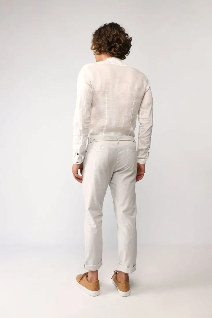 Pantaloni straight monocolour con cordino e orli risvoltati