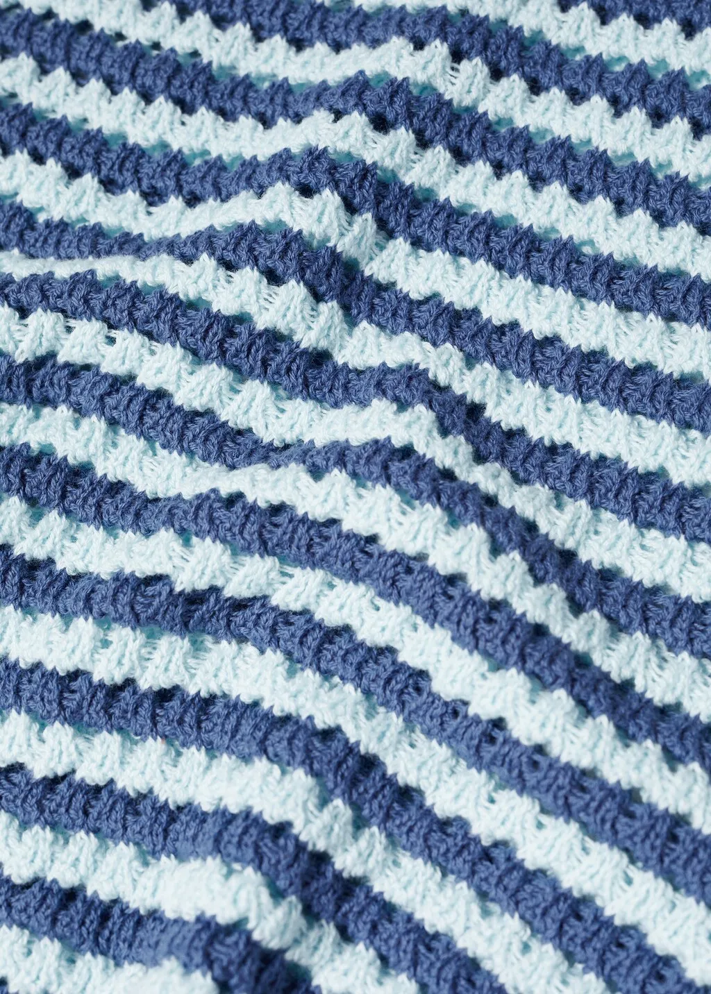 Pullover maglia traforata righe