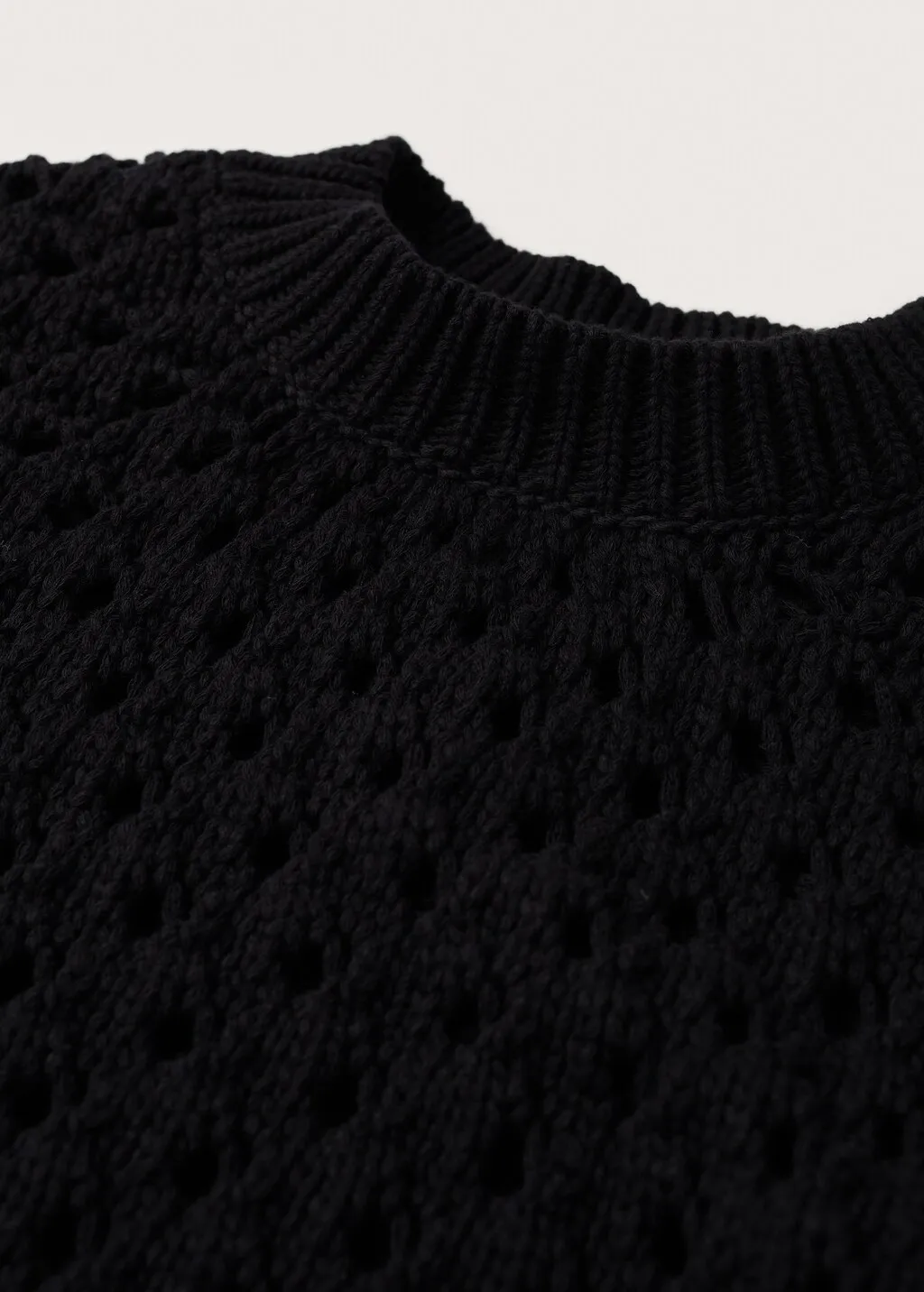 Pullover maglia traforata