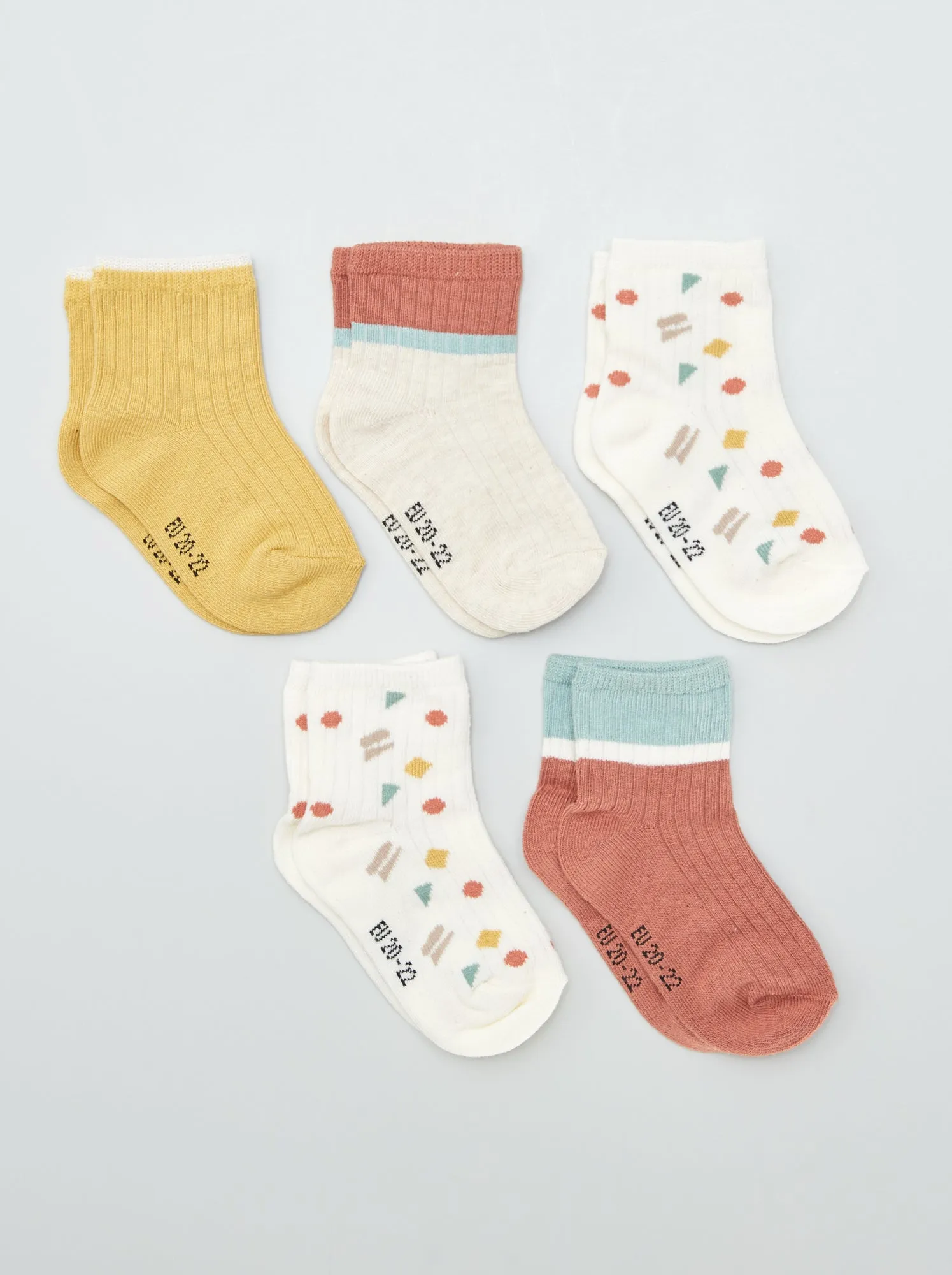 Set di 5 paia di calzini in tessuto stretch - BEIGE