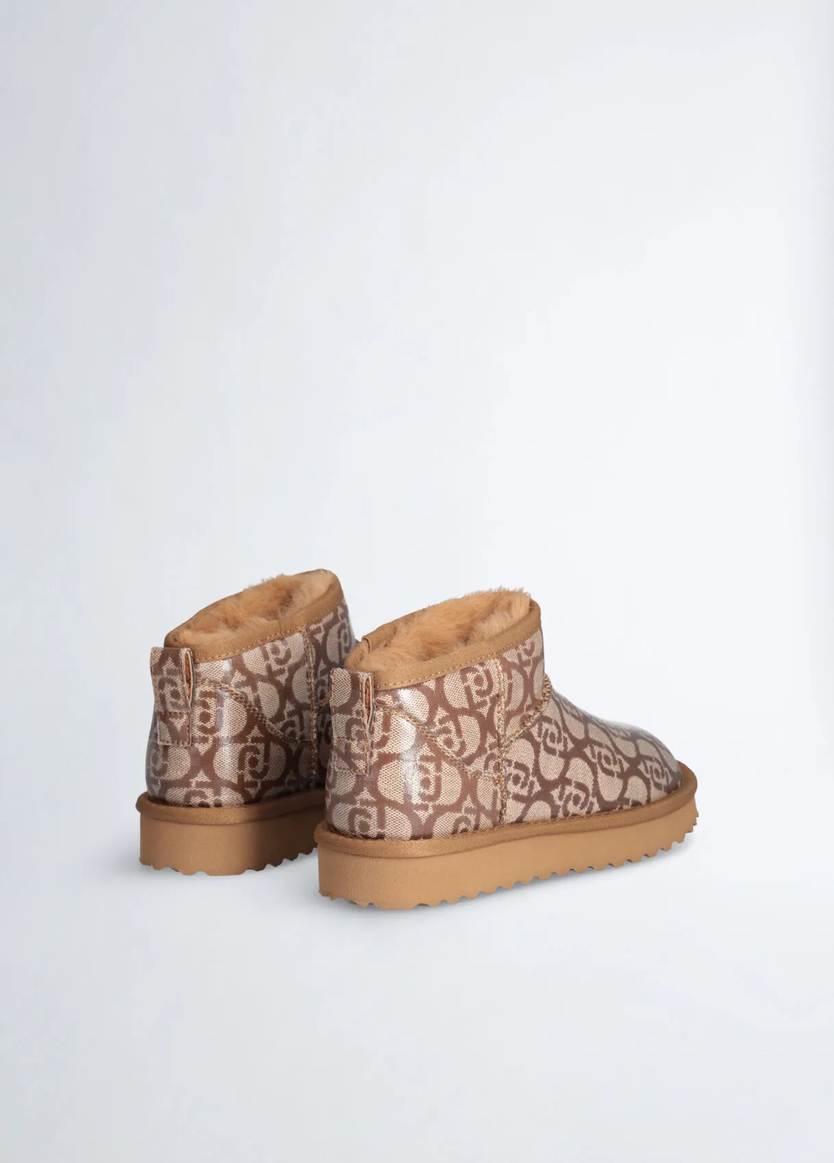 Stivaletti in glossy monogram
