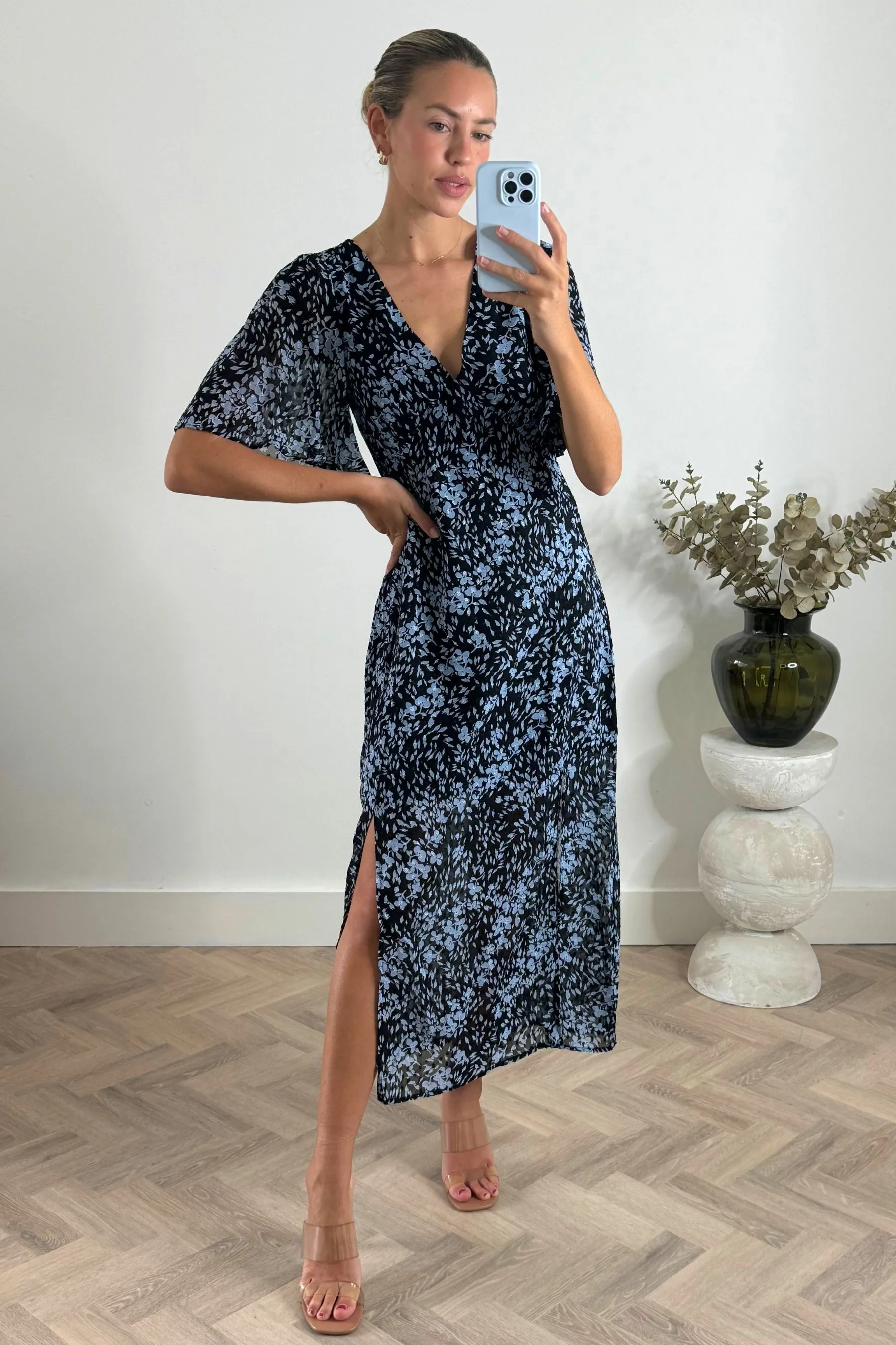 Style Cheat Andi - Abito midi con maniche a pipistrello in Floreale
